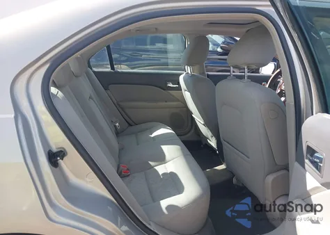 2010 Ford Fusion Se from USA, damaged, VIN 3FAHP0HA7AR371904